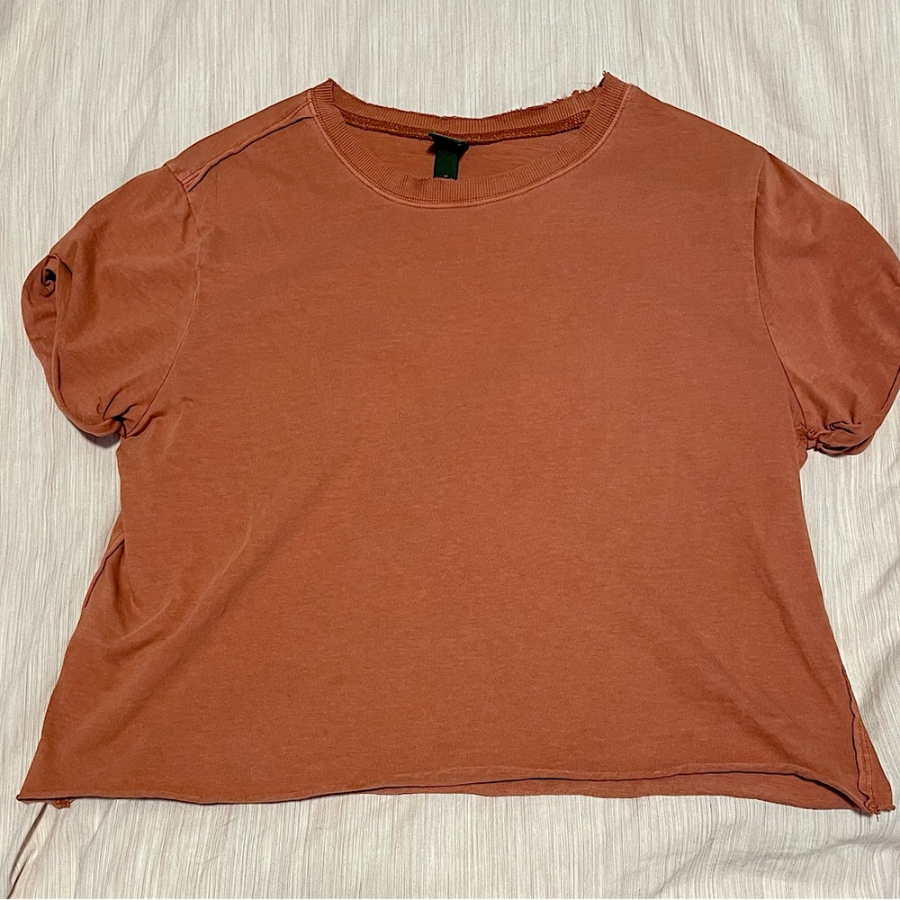 Wild Fable orangey red crop top in size medium